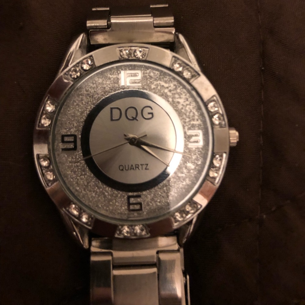 Stainless Steel DQG Quartz Watch